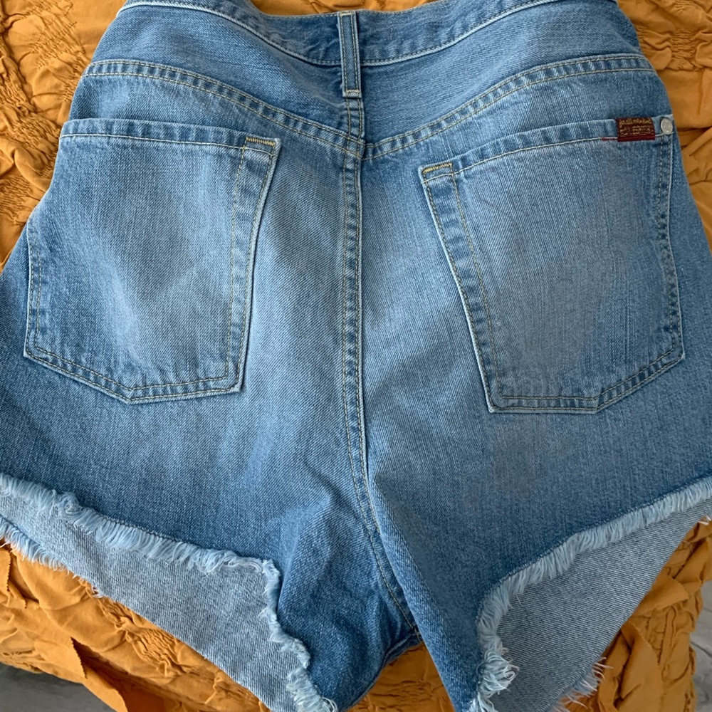 7 for All Mankind Jean Short